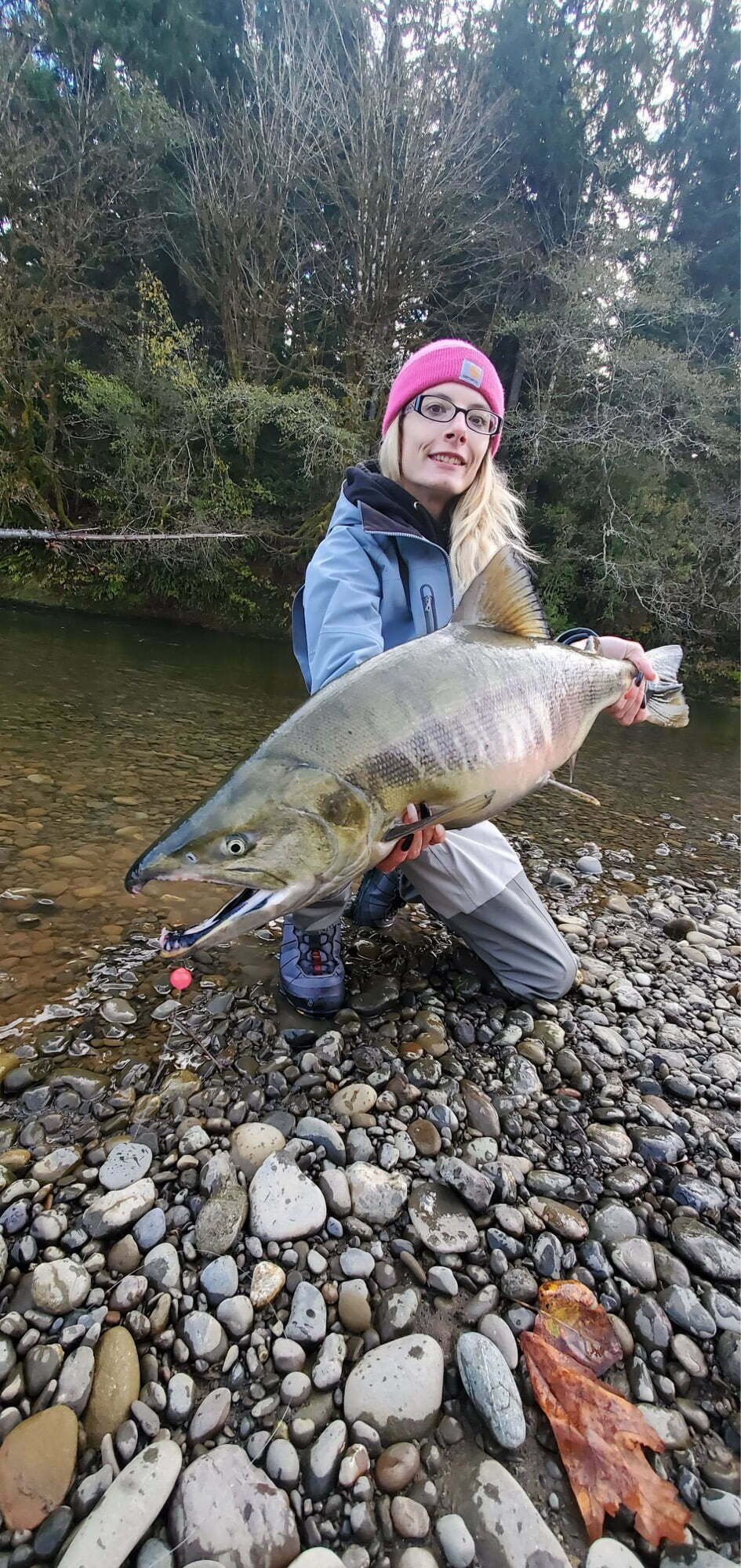 Can I catch salmon on these 8mm beads or is it too small? :  r/FishingForBeginners